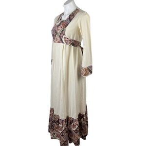 Vintage Cream and Paisley 1970’s Cotton Prairie Peasant Cottagecore Maxi Dress